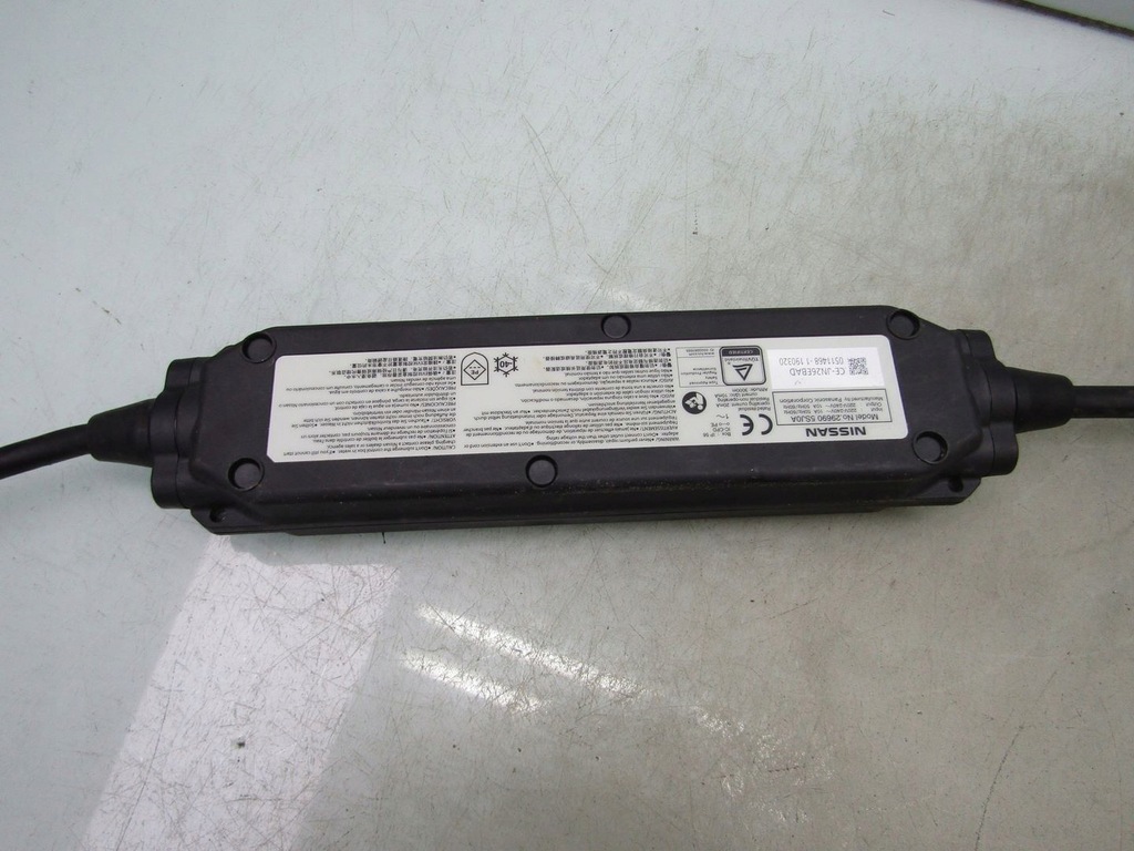 фото №9, Leaf ii 20r зарядное устройство шланг зарядки кабель 296905sj0a