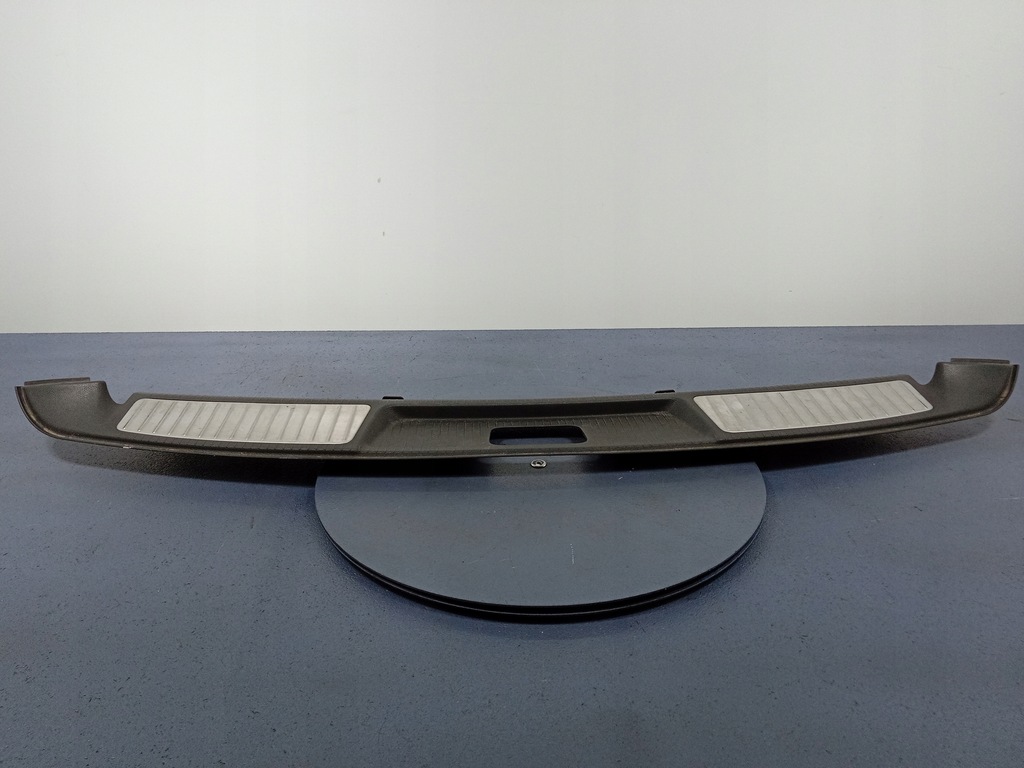 фото №1, Insignia a kombi молдинг порог багажника 13222434