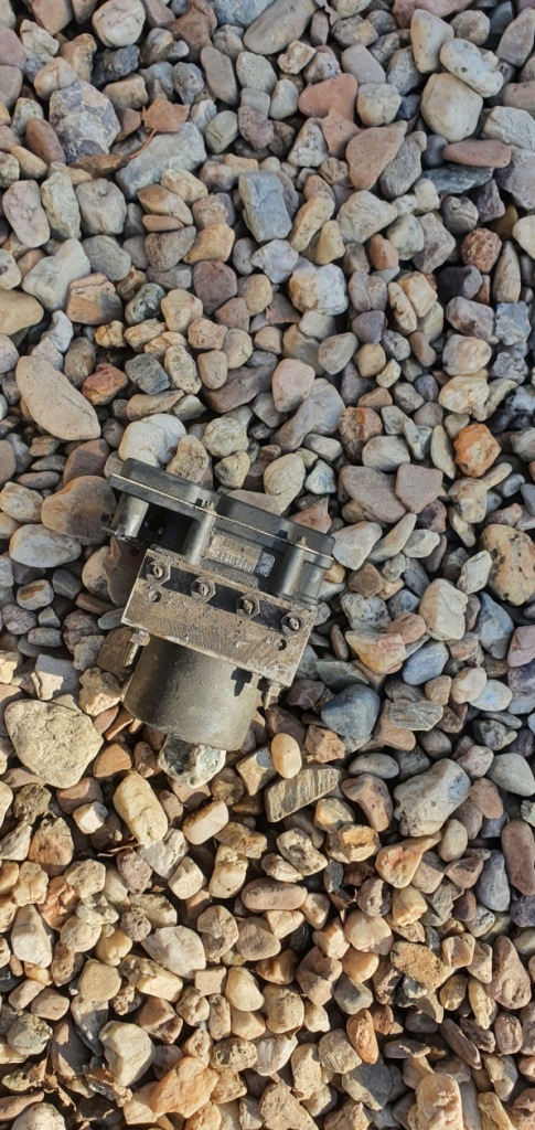 фото №1, Primera p12 1.8b насос abs 0265800308