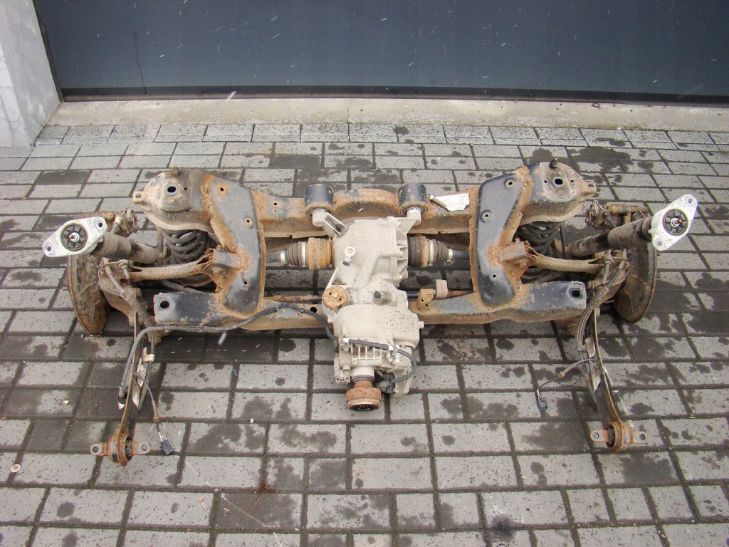 фото №1, Ford kuga mk1 - балка подвеска задняя 4x4