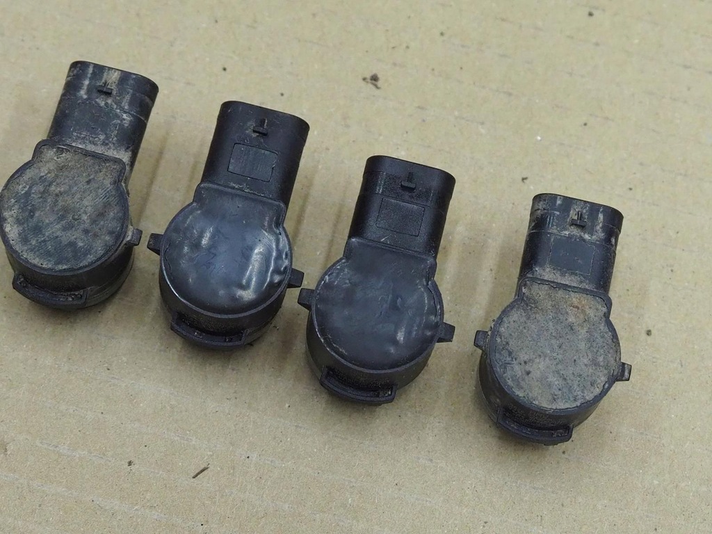 фото №12, Bmw 2 f46 датчик pdc 9283200 колір b53