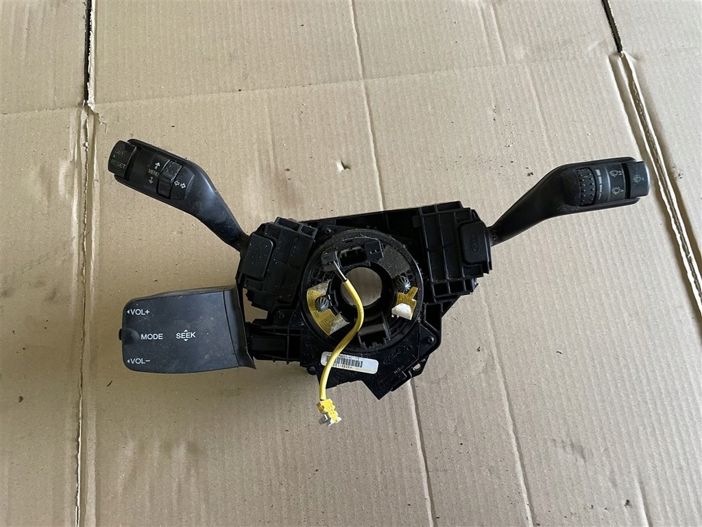 фото №1, Переключатель света дворник подушка безопасности управление радио ford transit mk7