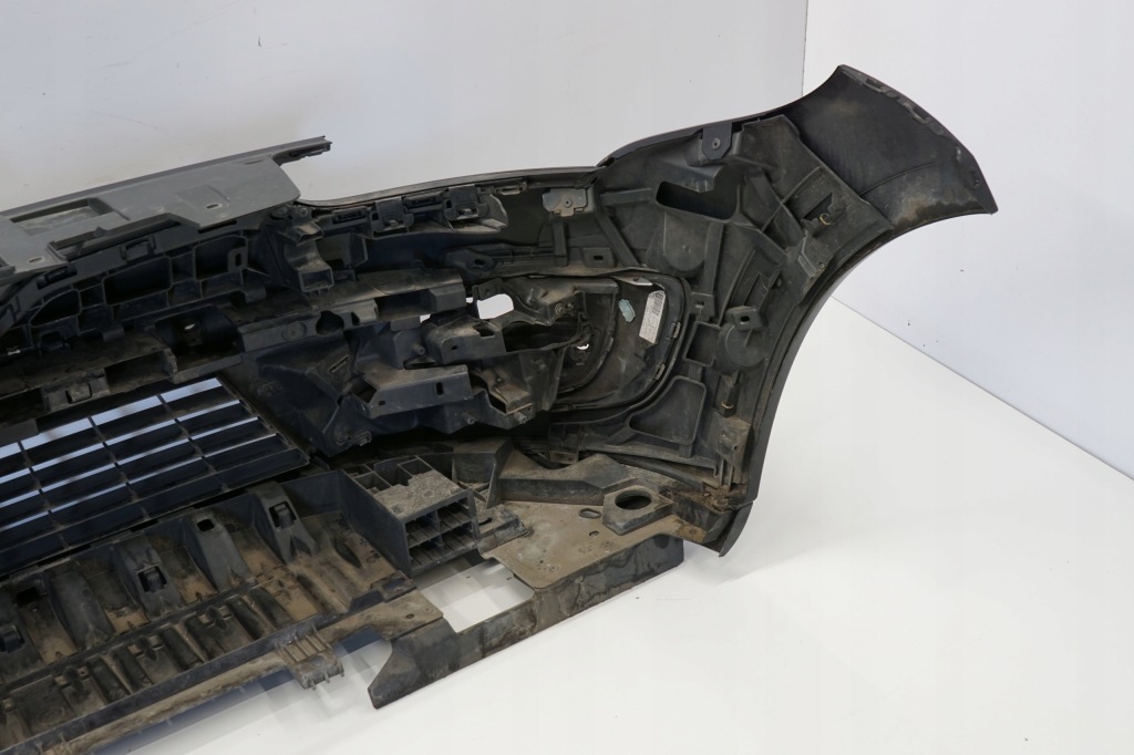 Renault megane 3 рестайлинг  gt-line 14r бампер передний перед tegne Цена