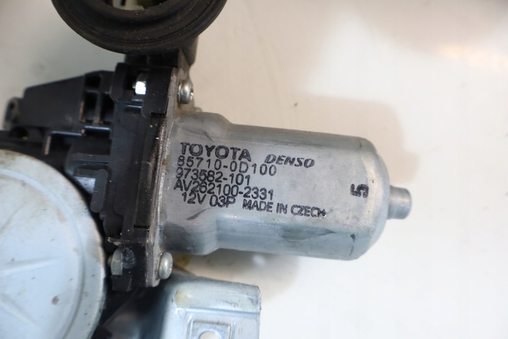 фото №4, Механизм окон правый перед toyota yaris iii