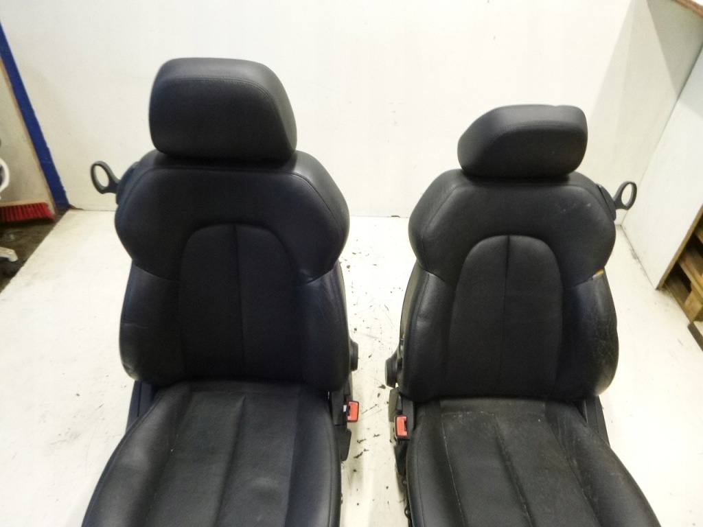 Сиденья обшивки комплект mercedes clk w208 кожа / с подогревом Киев