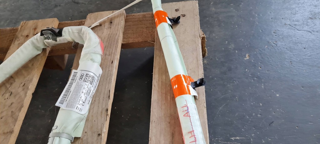 фото №14, S4 b9 8w a4 шторка безопасности воздушная подушка безопасности левая sedan org 8w5880741e