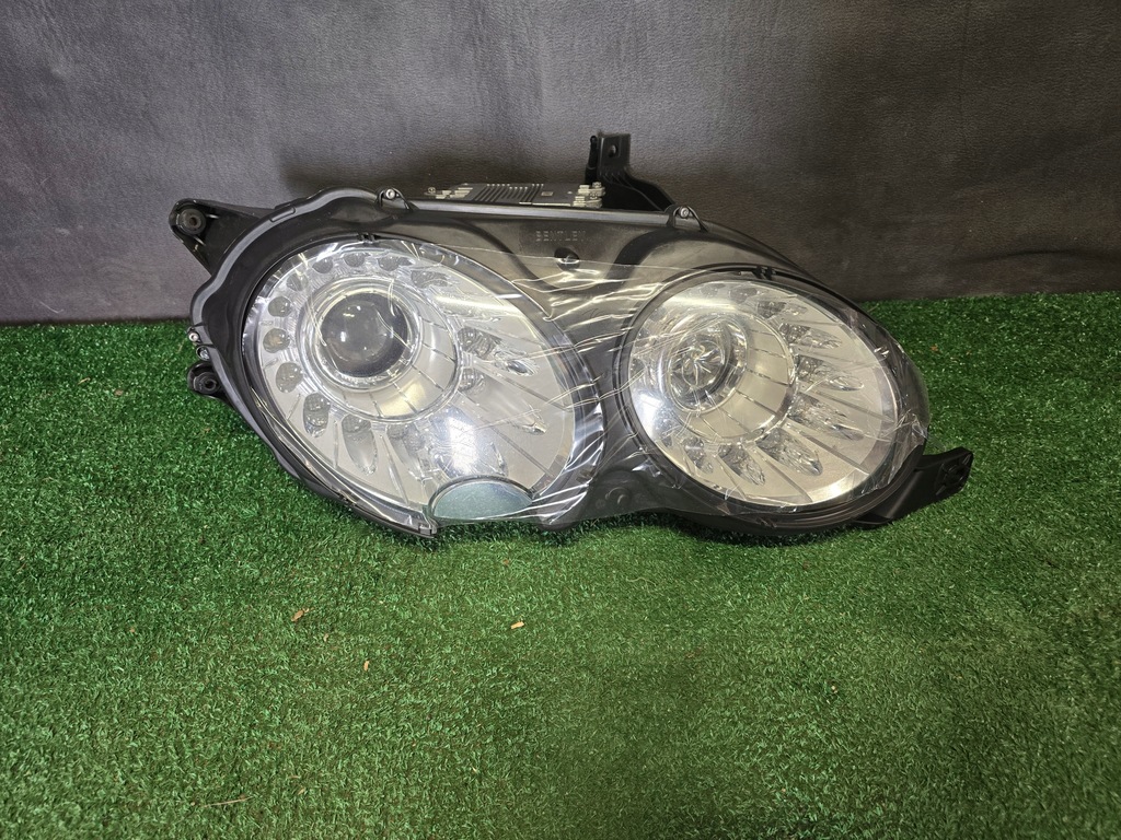 фото №1, Лампа правая перед bentley flying spur 4w1