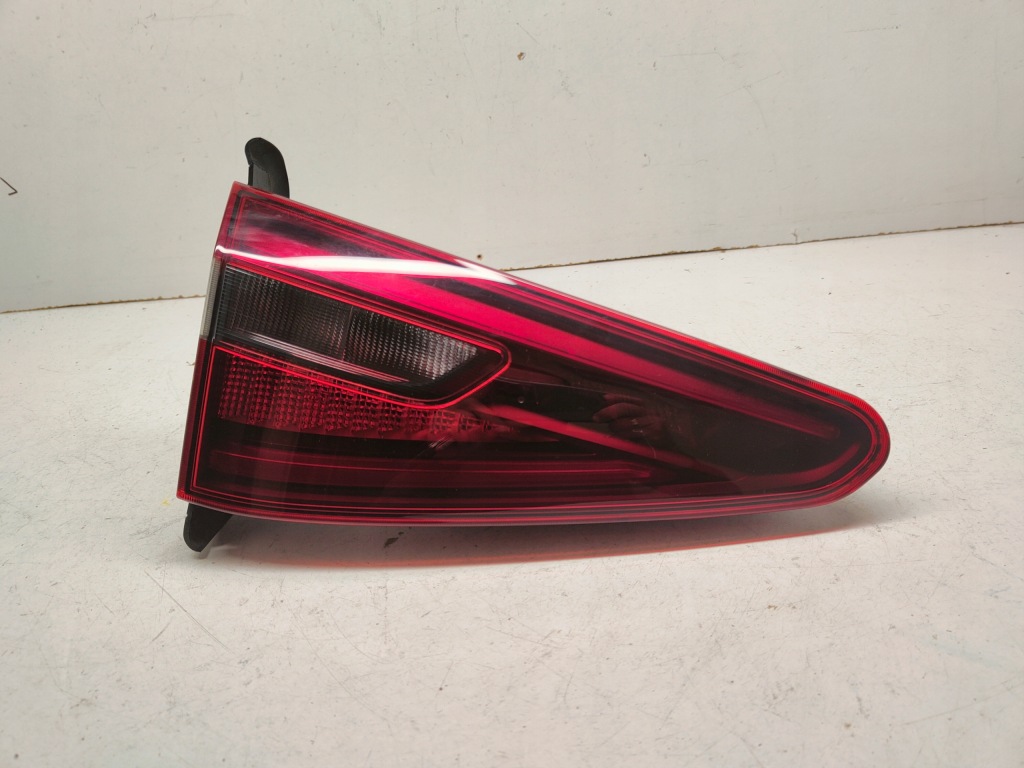 фото №1, Alfa romeo stelvio лампа w крышка левый задняя 20805999