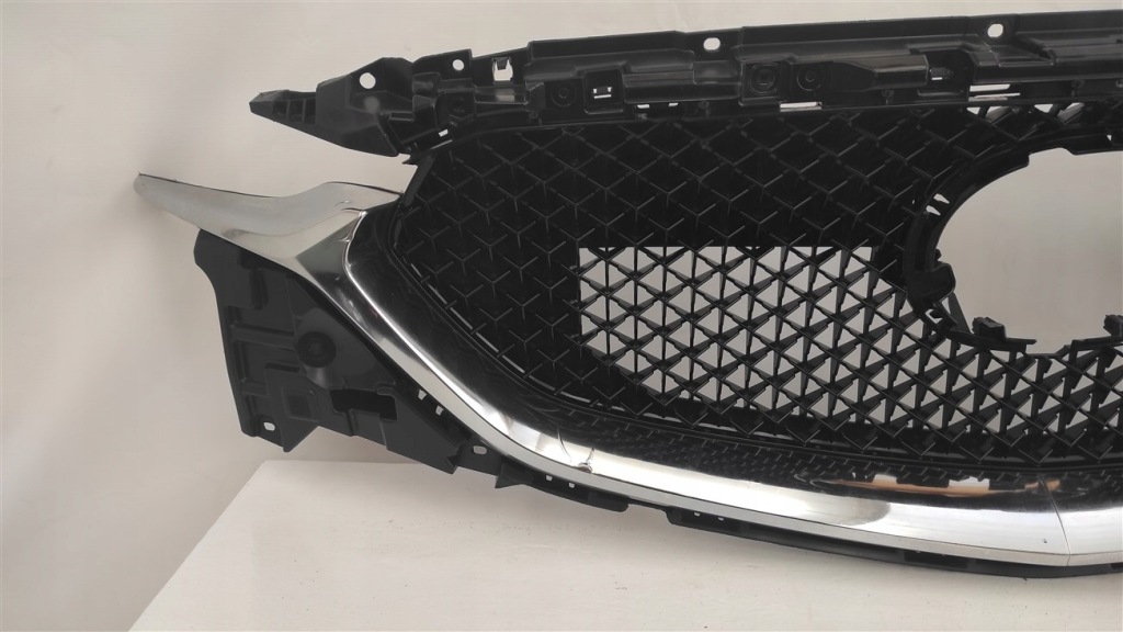 фото №2, Решітка радіатора решітка радіатора mazda cx5 ii po 2017 kb8b-50712