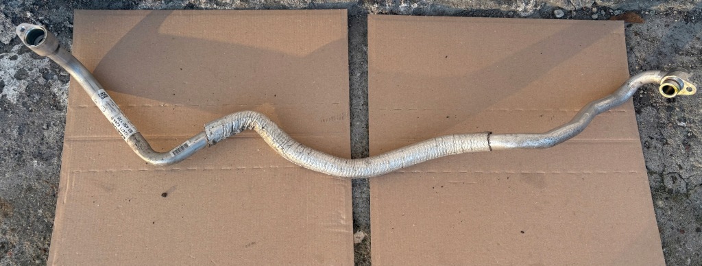 Купити Trafic 3 2.0 dci трубка шланг кондиціонера 924714244r