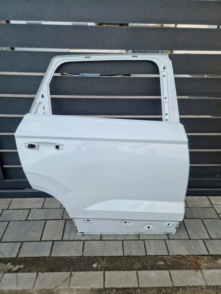 фото №1, Seat ateca 575 дверь правое задние задняя