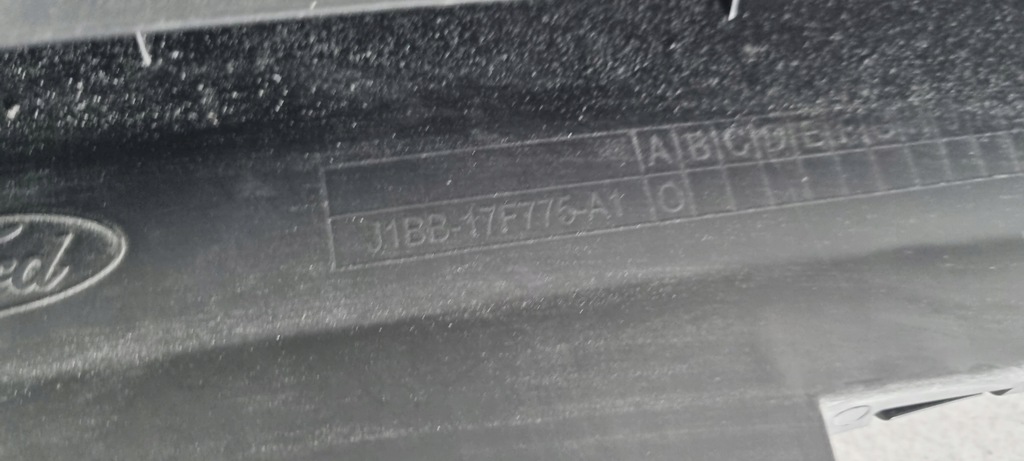 фото №10, Ford fiesta mk8 active накладка спойлер бампера