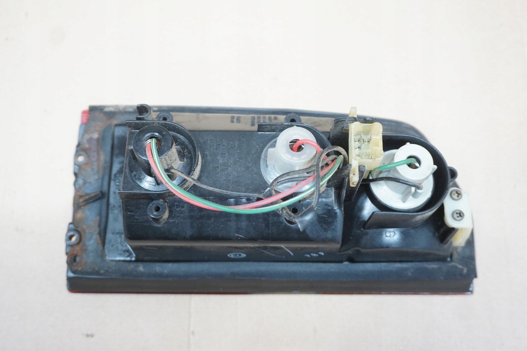 фото №11, Suzuki vitara лампа правий задня задня 88-97r