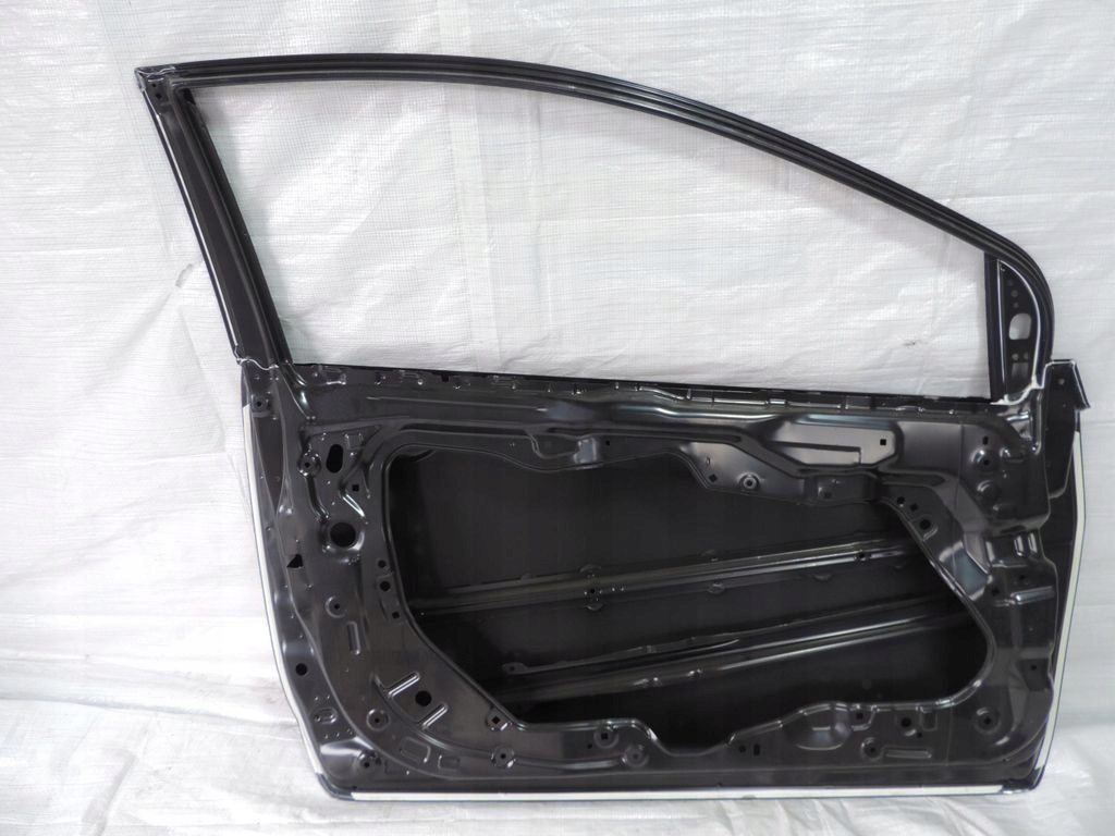 фото №9, Дверь левая перед mazda 2 3d оригинал 20070-2010