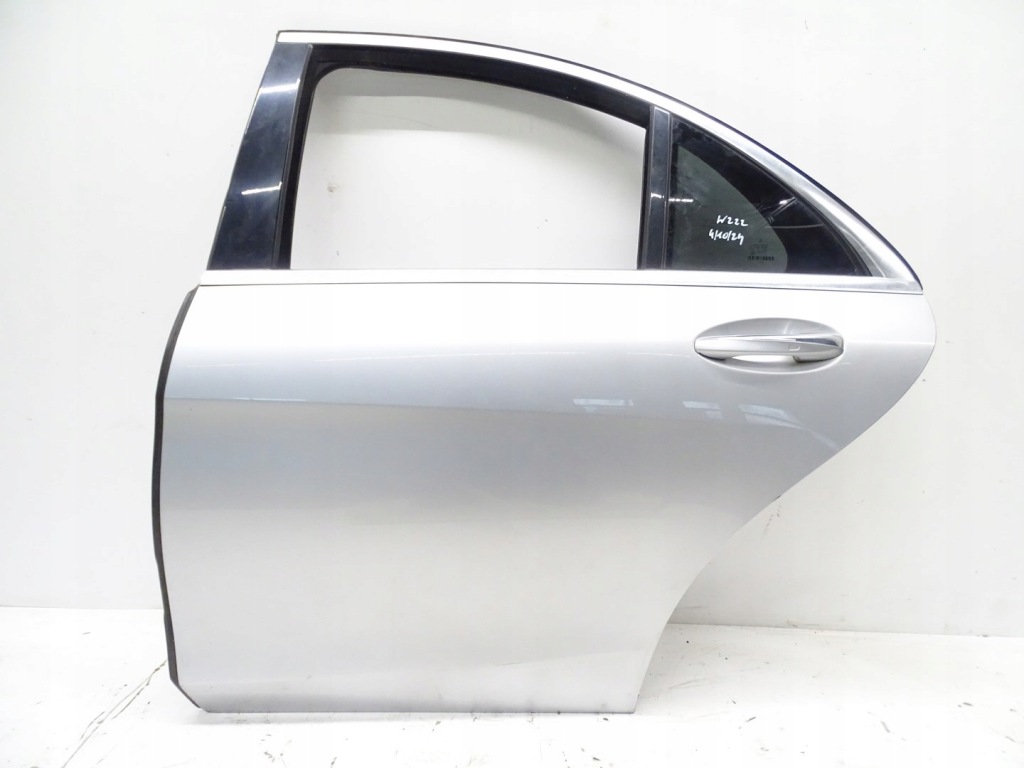 фото №1, Дверь левый задняя левая задние mercedes s w222 короткий версия 775
