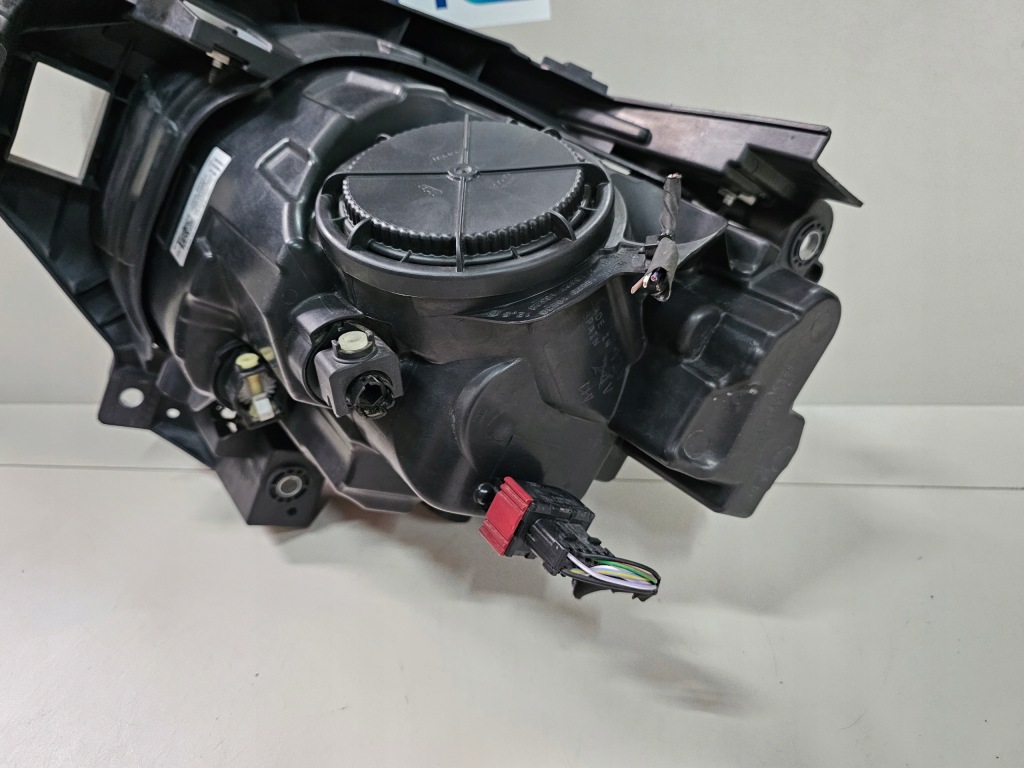 фото №10, Лампа передняя правая правый перед citroen c3 aircross europa