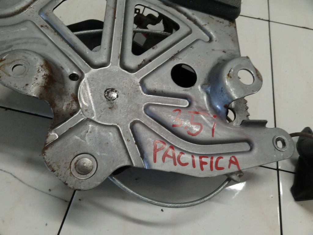 фото №8, Chrysler pacifica 04 3.5 v6 педаль гальма ручного