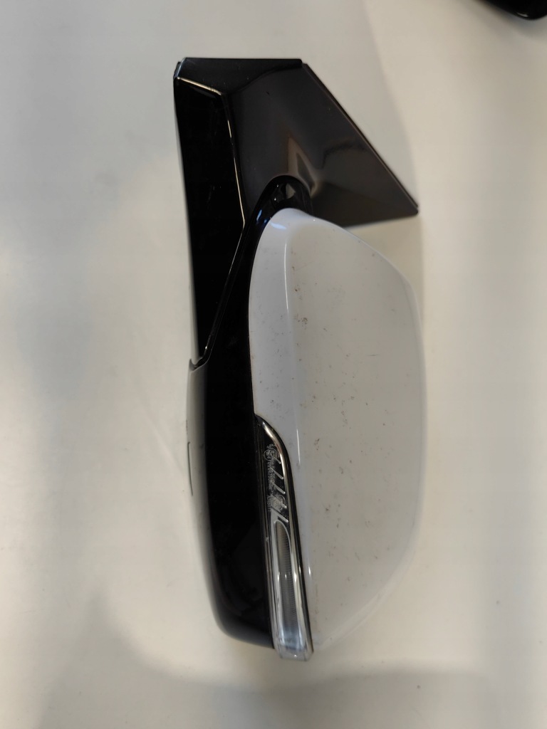 фото №1, Hyundai santa fe 2015- зеркало 10 pin оригинальный