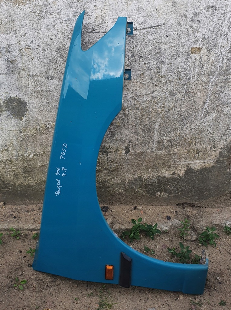 фото №1, Крыло правый peugeot 306 p3sd