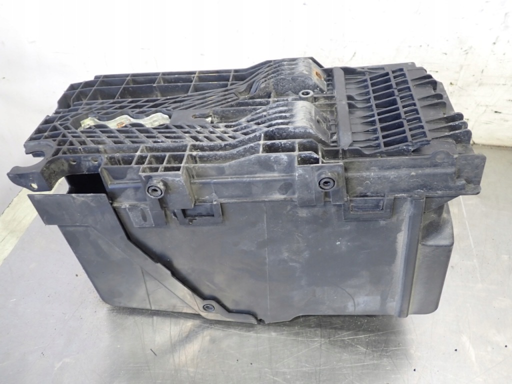 Корпус аккумулятор ford mondeo mk4 2.0tdci с Разборки