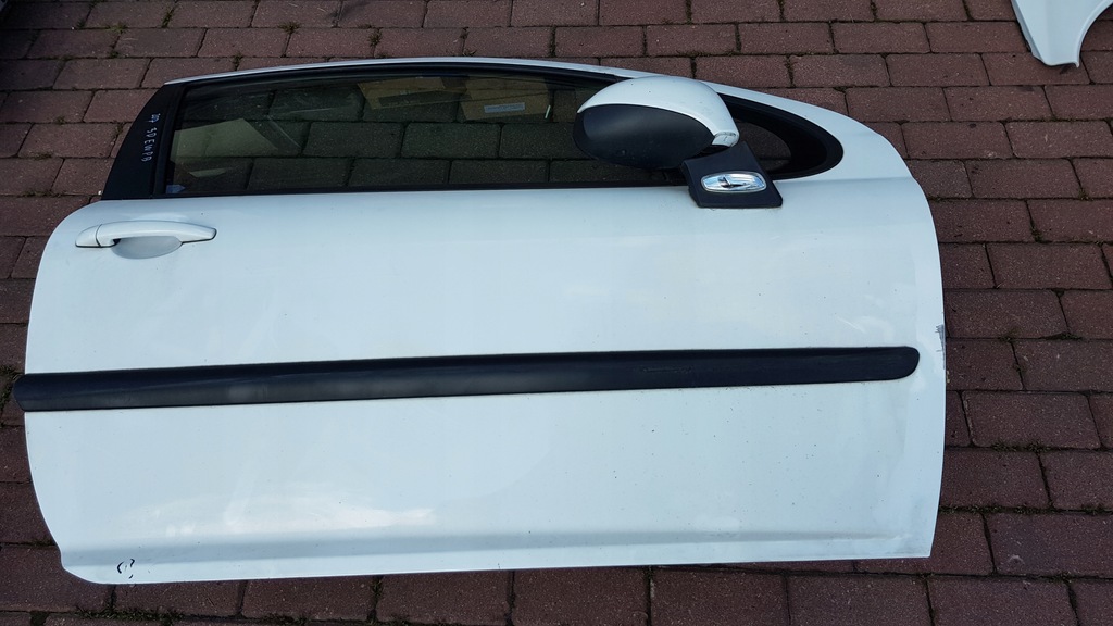 фото №1, Дверь правое peugeot 207 3d ewpb