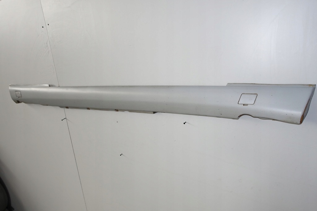 фото №5, Mercedes w126 накладки пороговые пороги молдинг правая 1266905440 sec