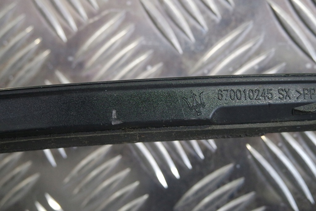 фото №7, Накладки дахові maserati quattroporte vi m156