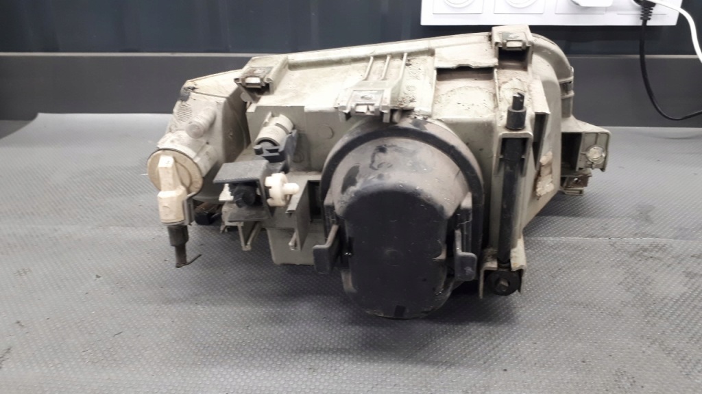 фото №9, Фара левый renault clio i valeo