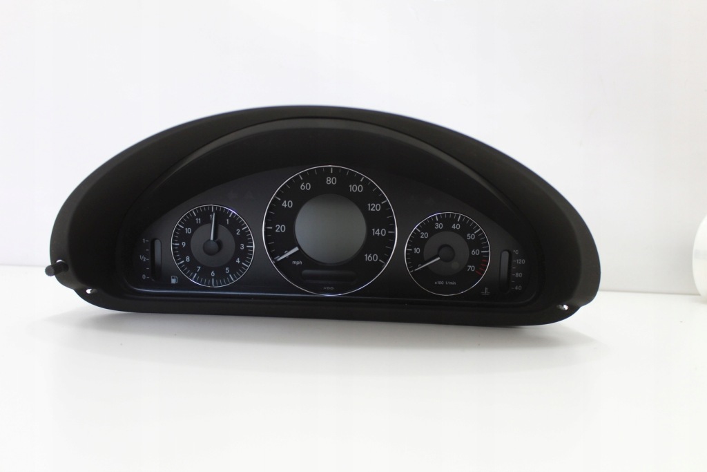 Купити Панель w милях англієць  оригінальний номер mercedes clk w209 c209 clk280 m272 a2095409211