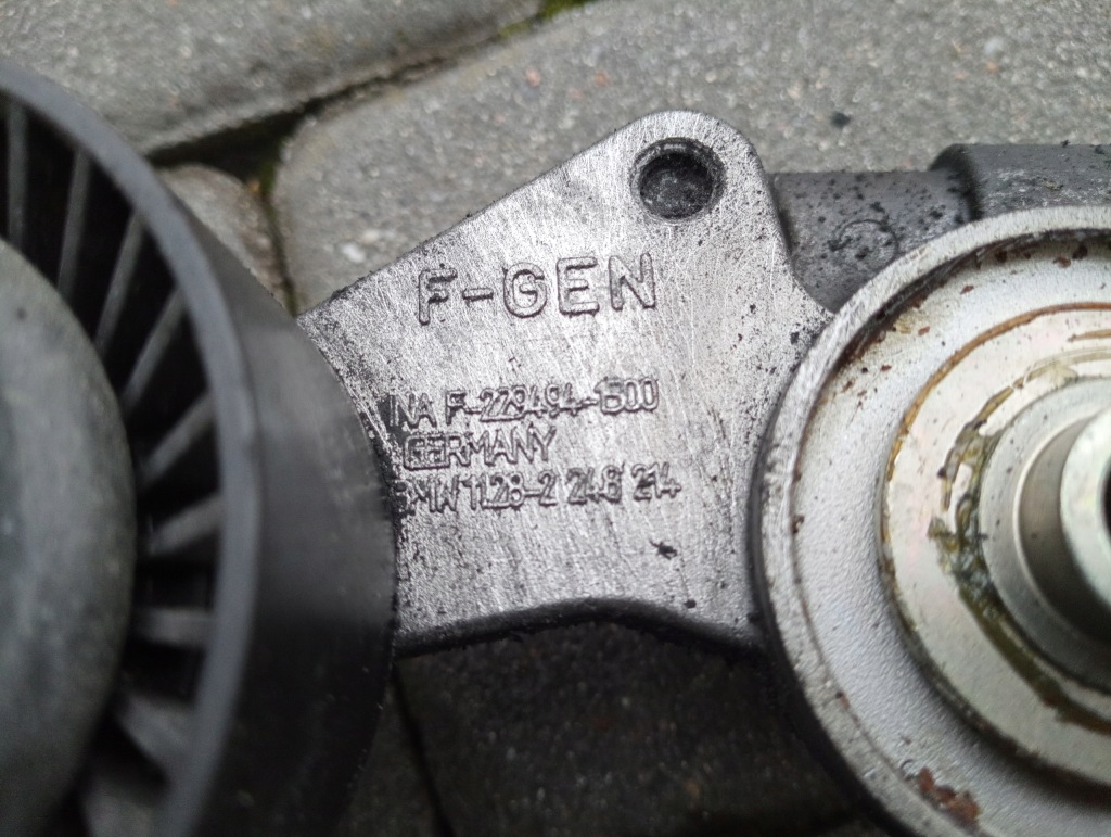 фото №6, Ролик натяжная с рычаг bmw e39 m5 11282248214