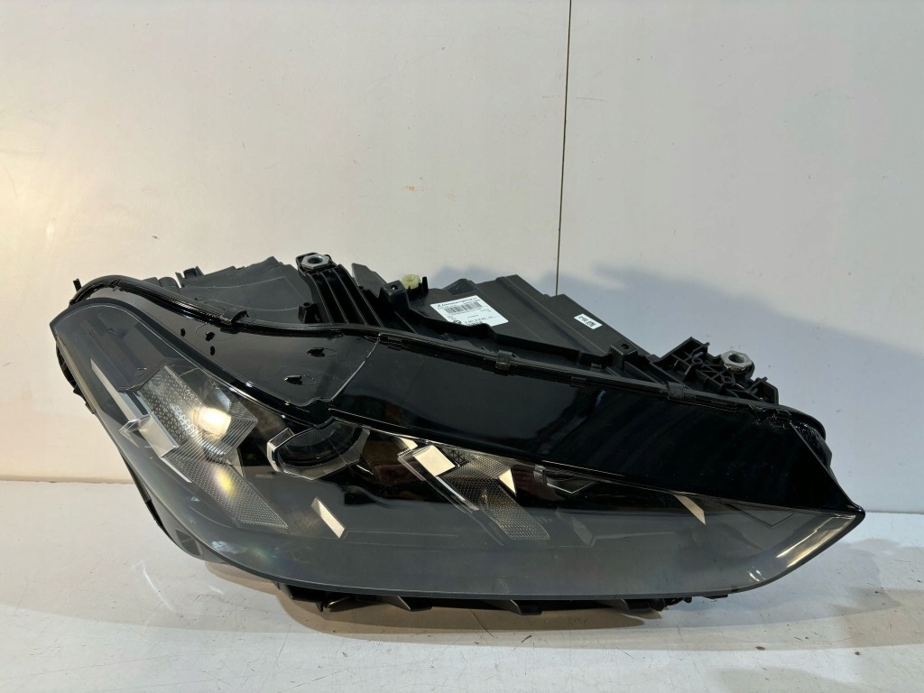 Купити Bmw x5 g05 / g06 lci фара led чорний  r - 16964