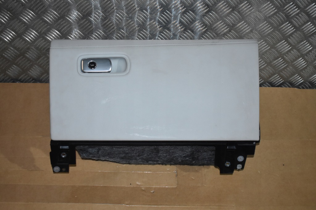 фото №1, Бардачок porsche panamera 971 kreide 1