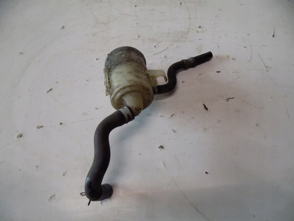 Honda fr-v 04-09 1.7 бачок усилителя в Украине