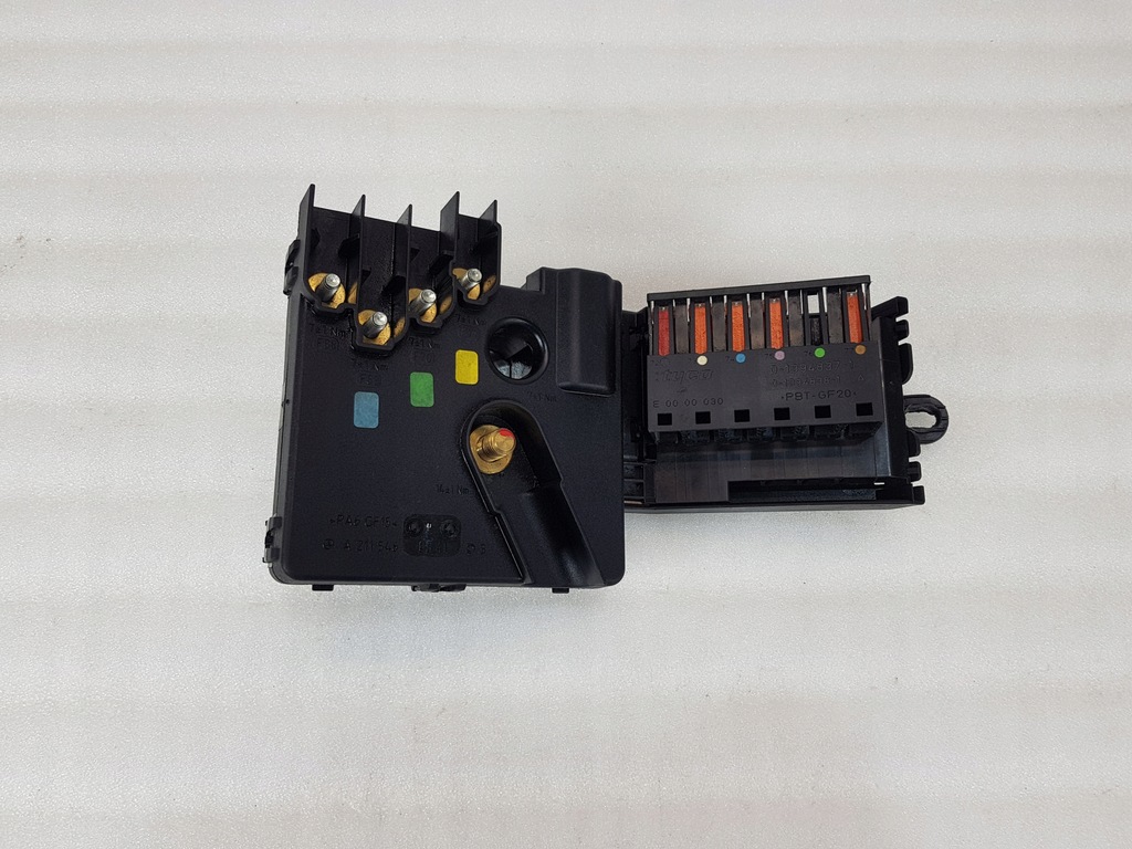 фото №1, Mercedes e-klasa w211 211 коробка предохранителей