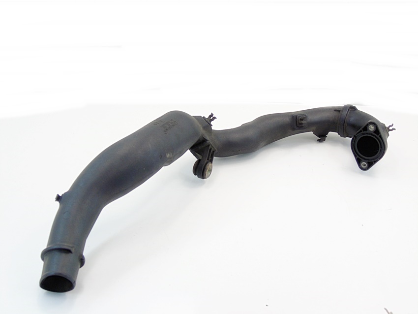 фото №1, Труба шланг повітря 2.0 dci cdti trafic 2 vivaro primastar 8200760904