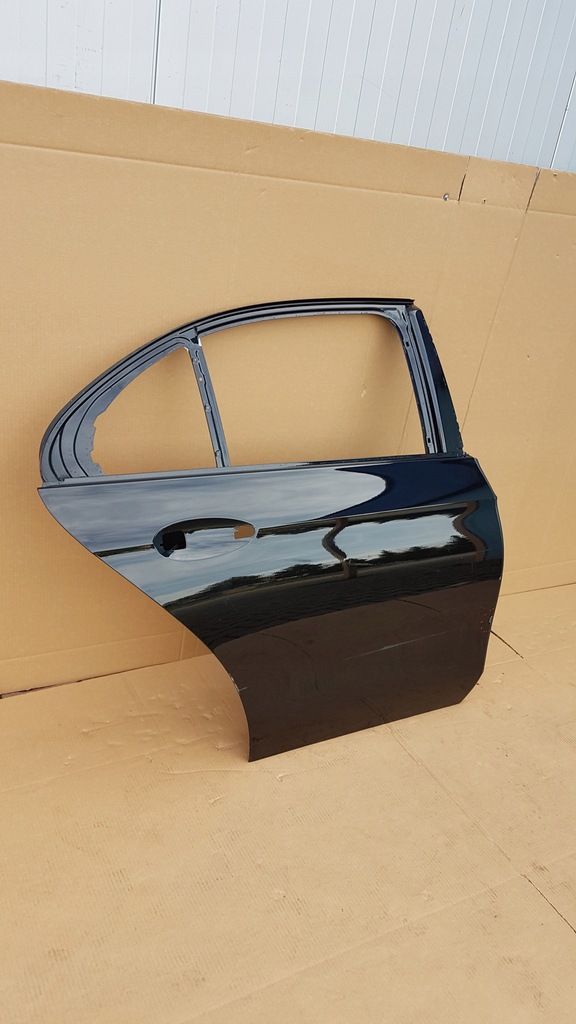 фото №3, Дверь задняя правое mercedes w213 sedan