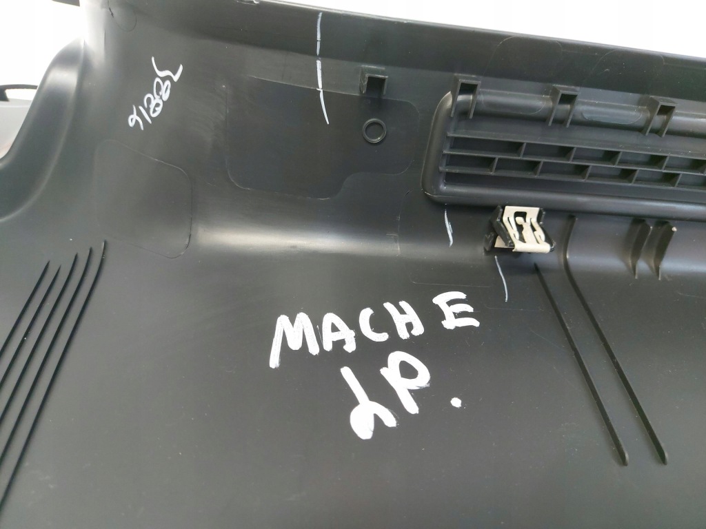 фото №3, Ford mustang mach-e накладка порог левая