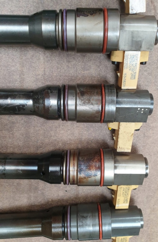 Інжектор форсунка пального daf xf 2047601 153458220 Недорого