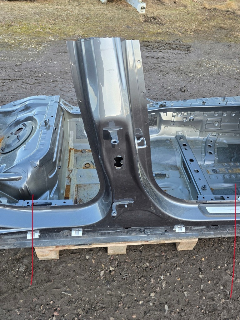 Купить Bmw 3 g20 стойка  порог правый  b39