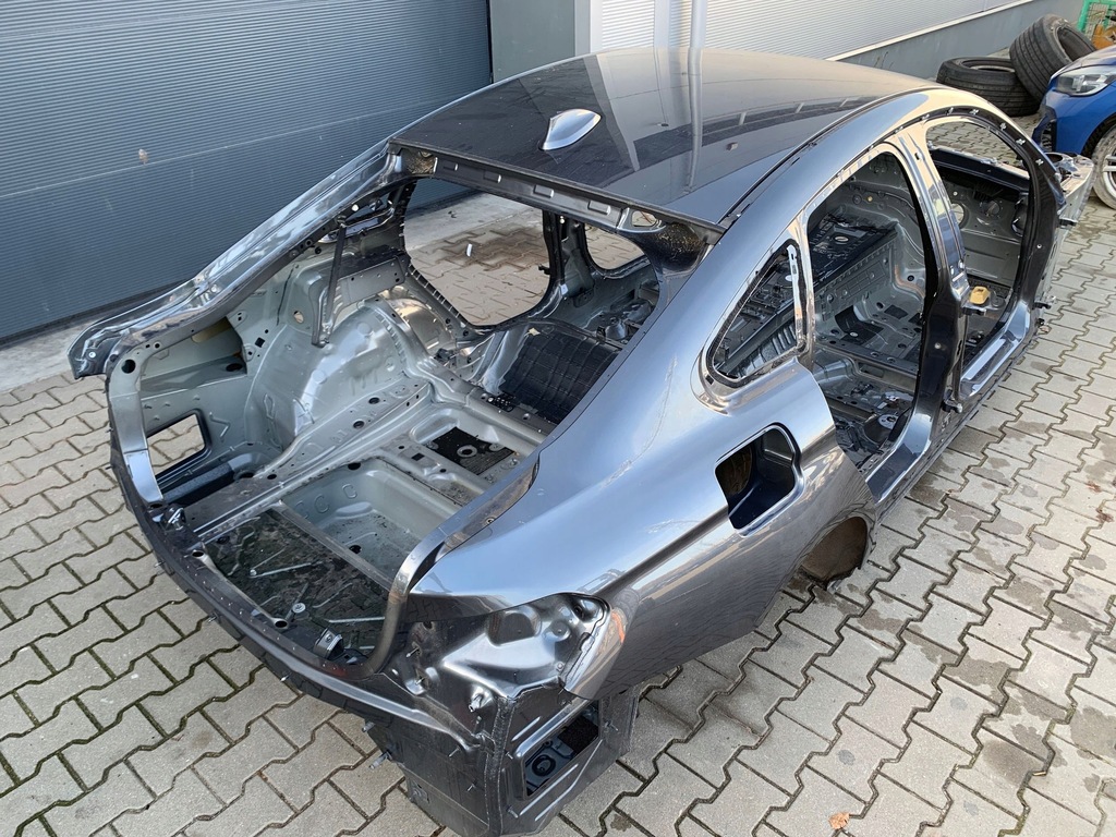 фото №1, Bmw 4 f36 gran coupe задняя четверть крылья крыша комплект