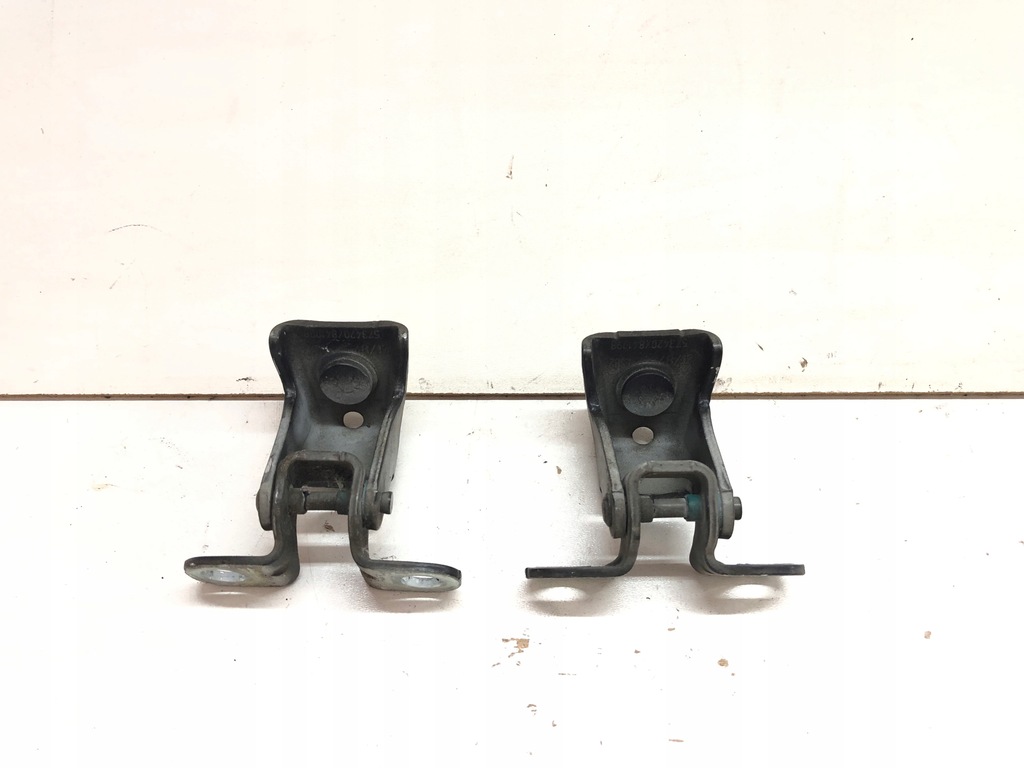 фото №1, Петля крышки багажника citroen ii ds3 10-16 exl