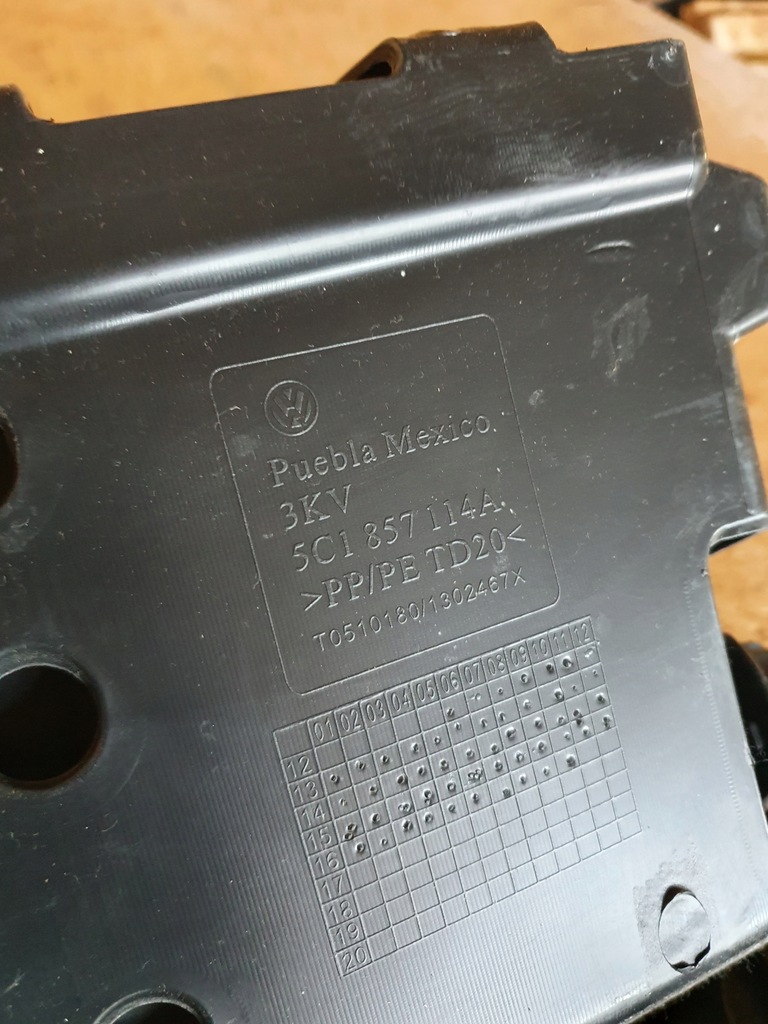 фото №8, Volkswagen beetle бардачок панелі приладової панелі