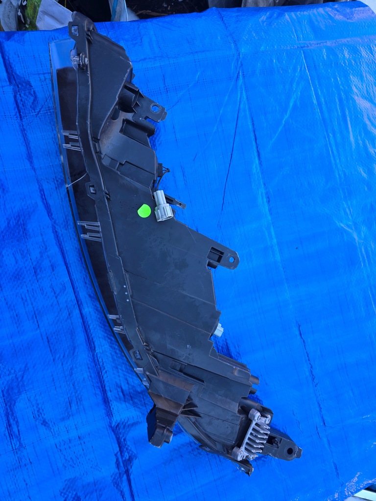 фото №9, Nissan juke ii лампа правая перед 261206pa0a