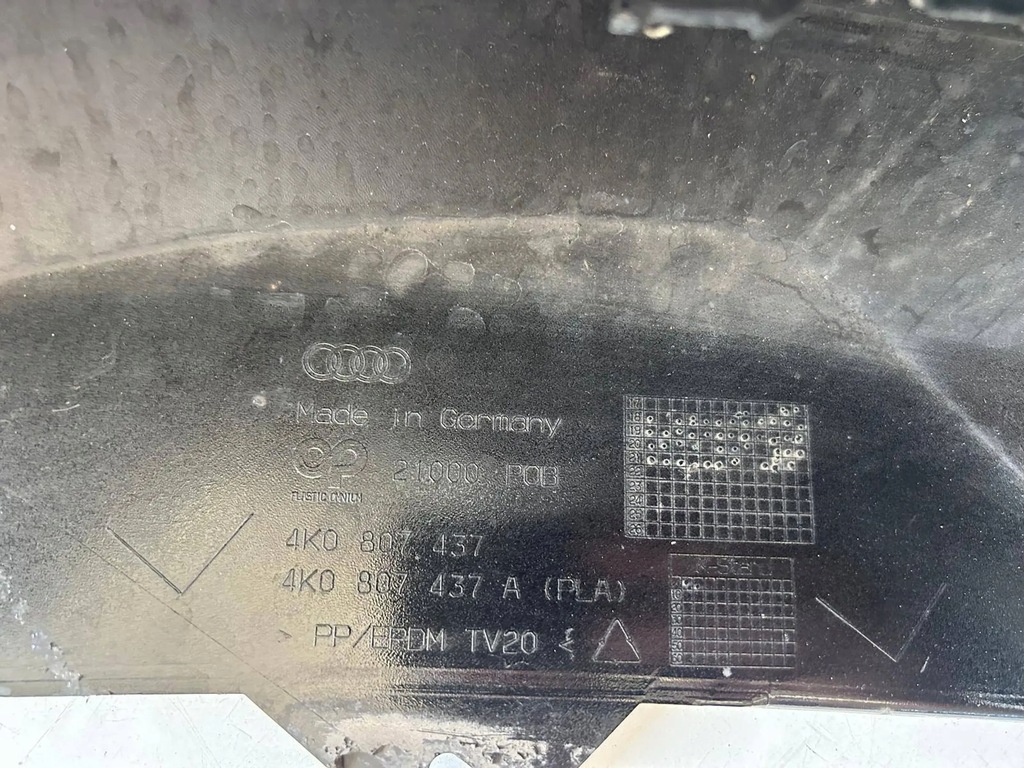 фото №8, Audi a6 c8 4k0 бампер перед решётка радиатора 4k0807437 a