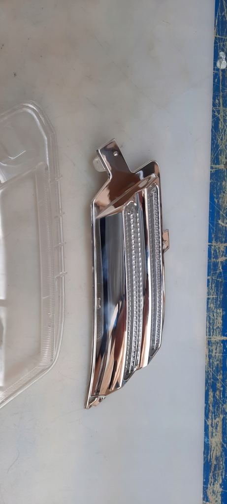 Купить Фонарь  drl volvo xc60 08-13 левый led