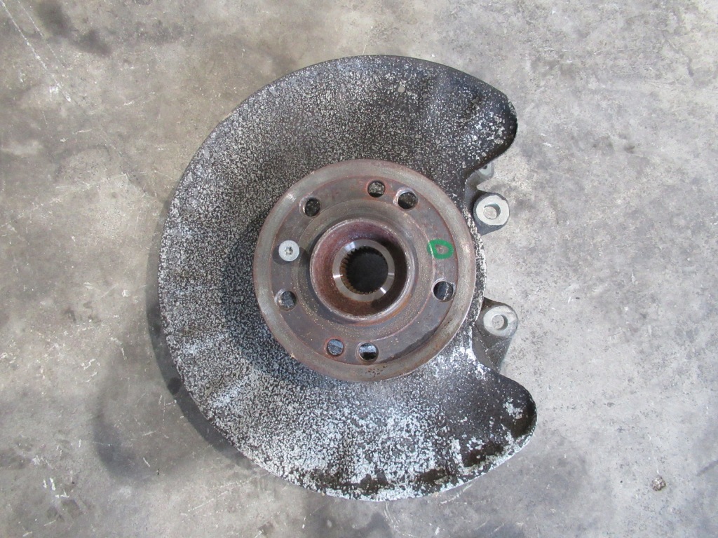 фото №1, Mercedes gl w166 поворотный кулак правый задняя a1663570205