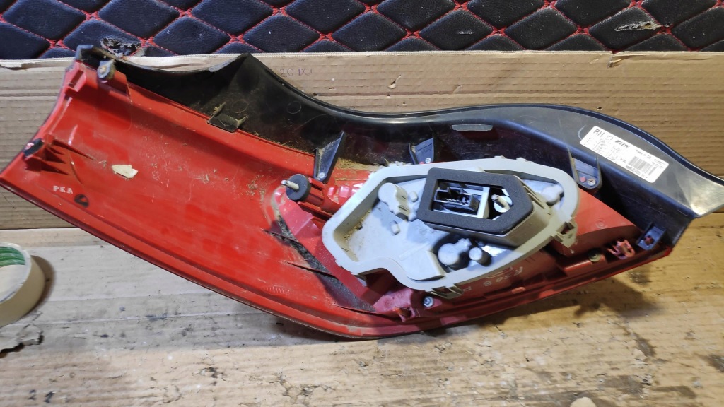 фото №9, Лампа правый задняя задняя sedan 508 i 9686293680a