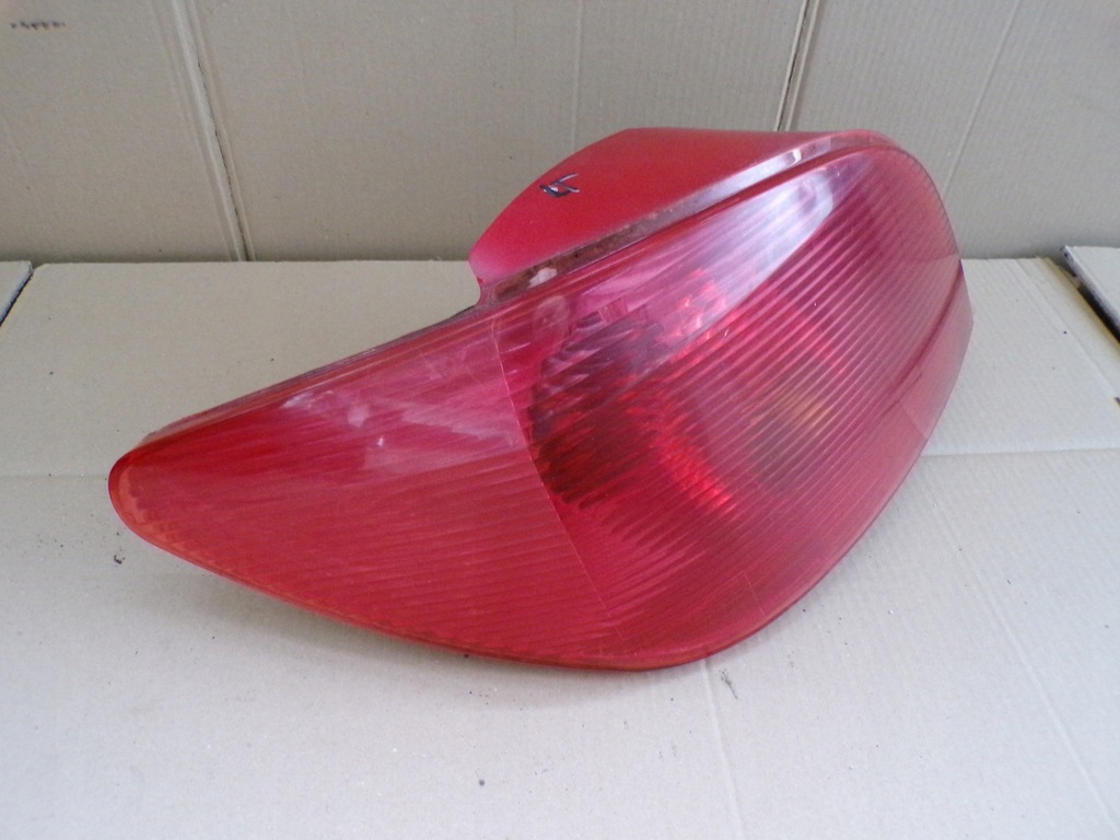 фото №9, Peugeot 307 лампа лівий задня hb