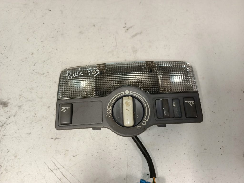 фото №1, Лампа стельовий audi a3 8l