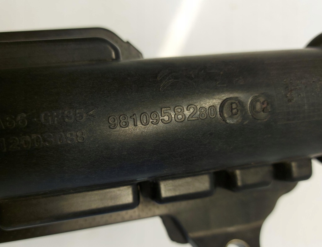 фото №2, Citroen berlingo partner iv шланг воздуха труба 9810958280